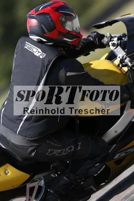 /44 09.08.2025 Plüss Moto Sport ADR/Freies Fahren/255